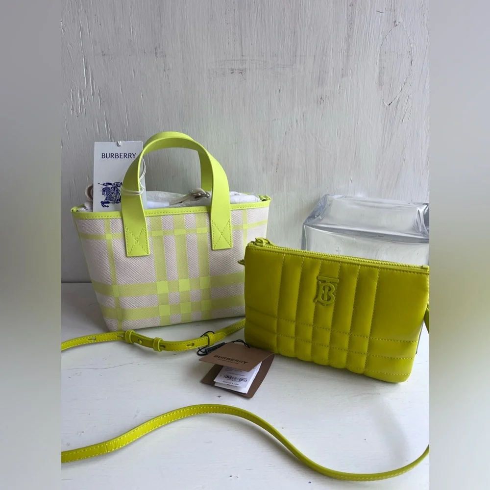 BURBERRY Vivid Lime Gift Box Bundle - Picture 5 of 14